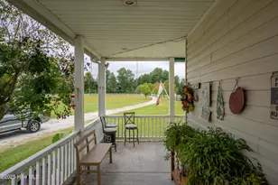 330 Boyd Ln, Cove City, NC 28523 - Photo 7
