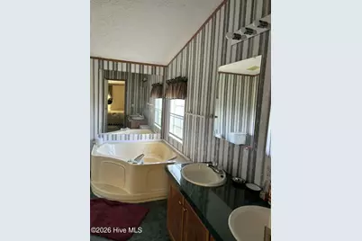 1996 Hallsboro Road S, Hallsboro, NC 28442 - Photo 15