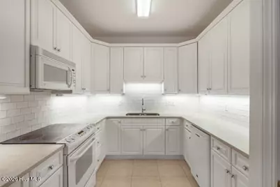 411 Nicks Way #Unit B, Southport, NC 28461 - Photo 11