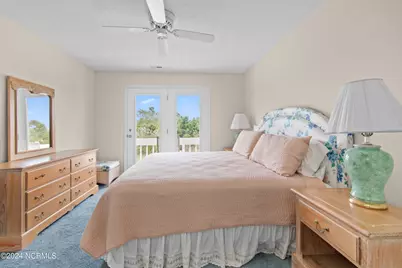 272 Brunswick Avenue W, Holden Beach, NC 28462 - Photo 25