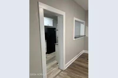 240 E New Hampshire Avenue, Southern Pines, NC 28387 - Photo 11