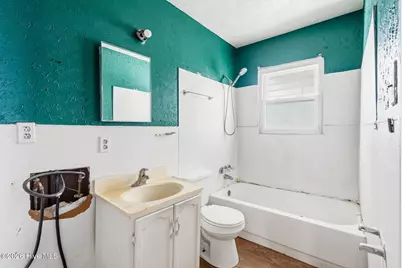 506 Charlotte Street, Hamlet, NC 28345 - Photo 17