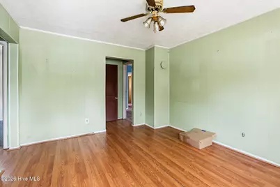 506 Charlotte Street, Hamlet, NC 28345 - Photo 7
