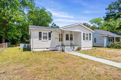 506 Charlotte Street, Hamlet, NC 28345 - Photo 1