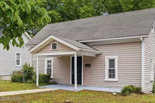 204 W Hill St, Benson, NC 27504 - Photo 25
