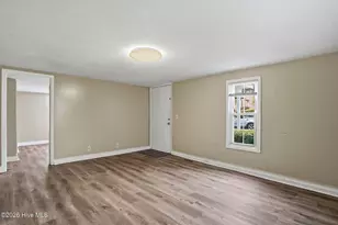 204 W Hill St, Benson, NC 27504 - Photo 5