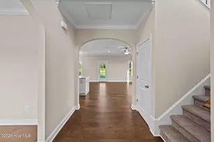 2712 Frances Ct, Grimesland, NC 27837 - Photo 3