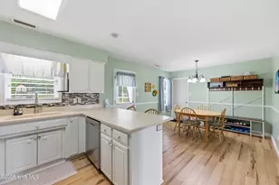 102 Tobacco Rd, New Bern, NC 28562 - Photo 23