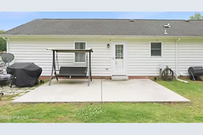 102 Tobacco Road, New Bern, NC 28562 - Photo 5