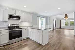 930 Palmetto Rd, Southport, NC 28461 - Photo 17