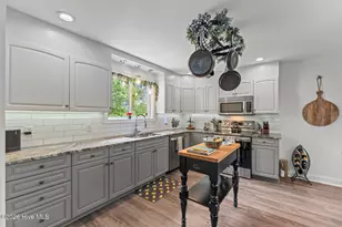 110 Sandspur Ln, Seven Lakes, NC 27376 - Photo 3