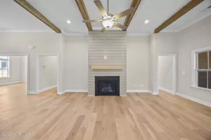 1018 Buckley Dr, Grimesland, NC 27837 - Photo 5