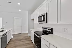 2105 Cypress Hill Dr SE, Bolivia, NC 28422 - Photo 11