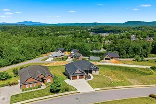 418 Huntington Woods Dr N, Lenoir, NC 28645 - Photo 31
