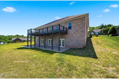 418 Huntington Woods Drive N, Lenoir, NC 28645 - Photo 29