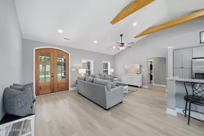 418 Huntington Woods Drive N, Lenoir, NC 28645 - Photo 5