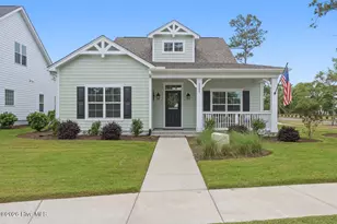 2297 Crescent Bay Dr, Southport, NC 28461 - Photo 1
