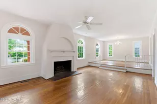 1411 Hawthorne Rd, Wilmington, NC 28403 - Photo 9