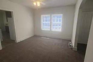 110 Paris Ave, Greenville, NC 27834 - Photo 7