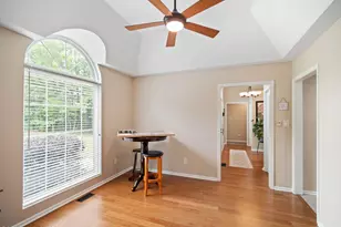 419 Riverside Ln, Stella, NC 28582 - Photo 9