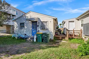 1203 Fort Fisher Blvd N, Carolina Beach, NC 28428 - Photo 19