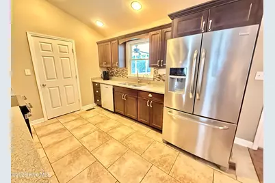203 Hillingdale Drive, Washington, NC 27889 - Photo 9