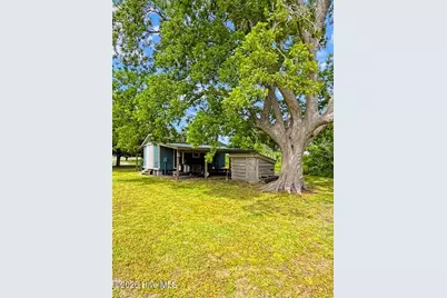 6386 Piney Woods Road, Fairfield, NC 27826 - Photo 97