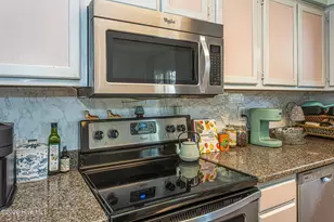 813 Brewster Ln, Wilmington, NC 28412 - Photo 13