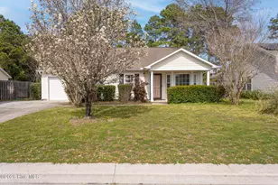 813 Brewster Ln, Wilmington, NC 28412 - Photo 3