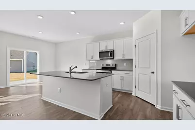 3066 Bayview Drive, Vass, NC 28394 - Photo 5