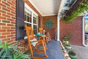 1609 Sanderling Dr, Morehead City, NC 28557 - Photo 5