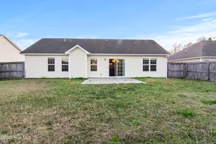 752 Radiant Dr, Jacksonville, NC 28546 - Photo 19