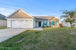752 Radiant Dr, Jacksonville, NC 28546 - Photo 1