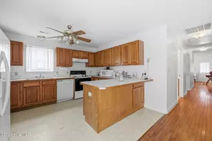 303 Dobbs St, Hertford, NC 27944 - Photo 13