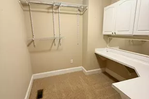 2106 Southview Dr, Greenville, NC 27858 - Photo 11