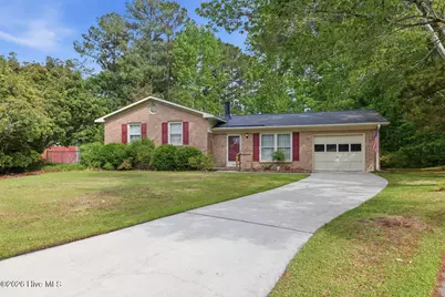 206 Chatham Court, Jacksonville, NC 28540 - Photo 1