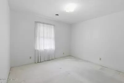 206 Chatham Court, Jacksonville, NC 28540 - Photo 17