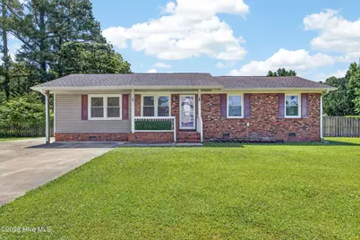 8 Sheffield Road, Jacksonville, NC 28546 - Photo 1