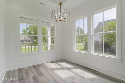 527 S Middleton Drive NW, Calabash, NC 28467 - Photo 9