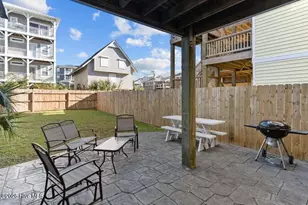 1102 Canal Dr, Carolina Beach, NC 28428 - Photo 67