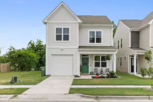 1405 Creekfront Dr, Wilmington, NC 28401 - Photo 1