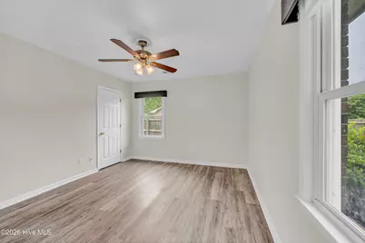 917 Wordsworth Drive, Wilmington, NC 28405 - Photo 17