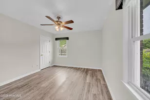 917 Wordsworth Dr, Wilmington, NC 28405 - Photo 17