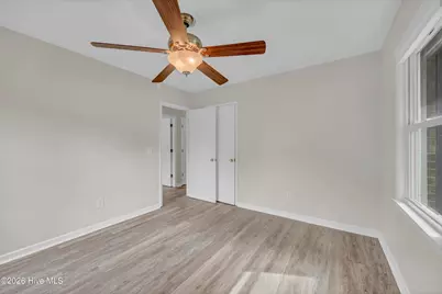 917 Wordsworth Drive, Wilmington, NC 28405 - Photo 15