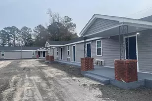 607 E Main St, Havelock, NC 28532 - Photo 3