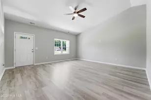 1988 Catherine Lake Rd, Richlands, NC 28574 - Photo 7