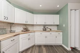 185 Baytree Dr, Jacksonville, NC 28546 - Photo 9