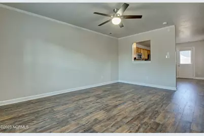 202 Bridgewood Drive, Jacksonville, NC 28546 - Photo 3