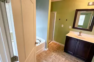 521 Shelmore Ln, Jacksonville, NC 28540 - Photo 5