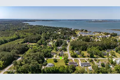 757 Comet Drive, Beaufort, NC 28516 - Photo 5